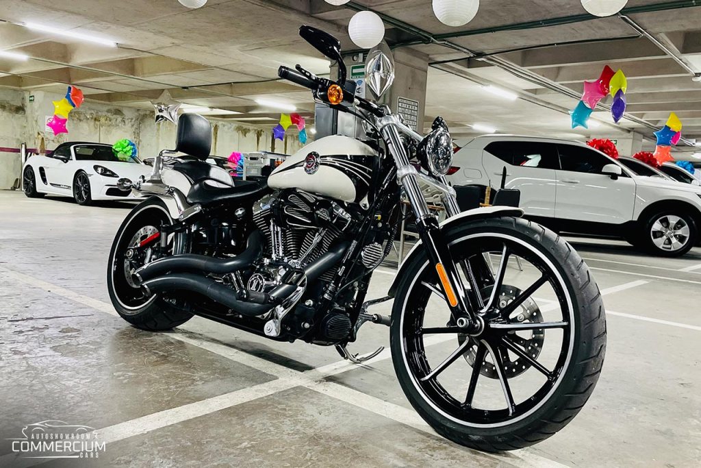 Harley-Davidson Breakout